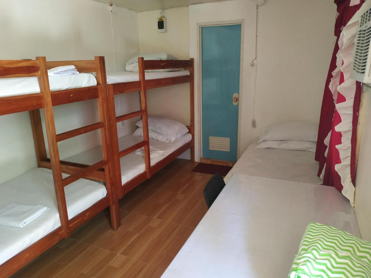 מואלבואל Emoks Guest House מראה חיצוני תמונה