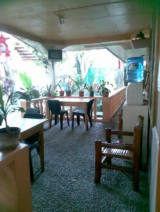 מואלבואל Emoks Guest House מראה חיצוני תמונה